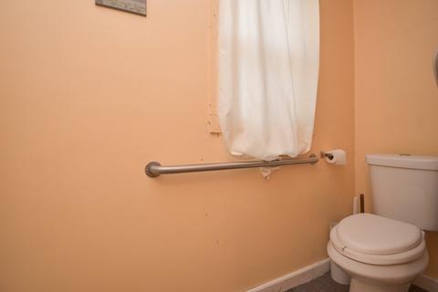 132 Abbe Ave, Springfield, MA 01107 photo 10