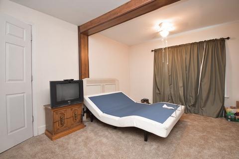 132 Abbe Ave, Springfield, MA 01107 photo 6