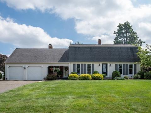 77 Putting Ln, Chicopee, MA 01020 photo 1