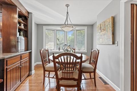 77 Putting Ln, Chicopee, MA 01020 photo 17