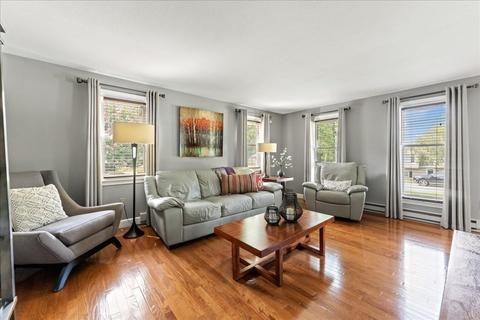 77 Putting Ln, Chicopee, MA 01020 photo 18