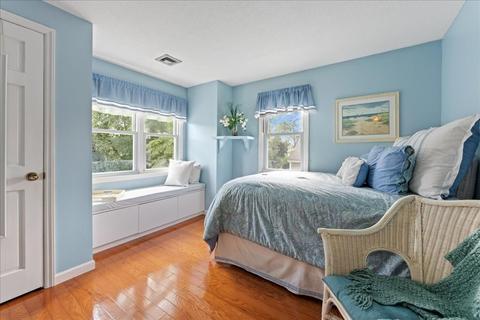 77 Putting Ln, Chicopee, MA 01020 photo 30