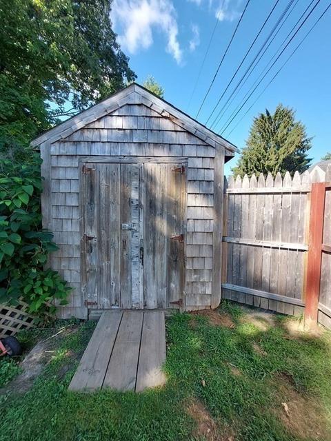 8 Cuba Rd, Worcester, MA 01603 photo 24
