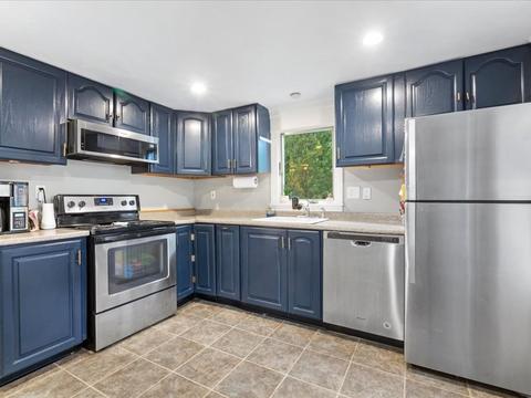 1 Ely St, Randolph, MA 02368 photo 5