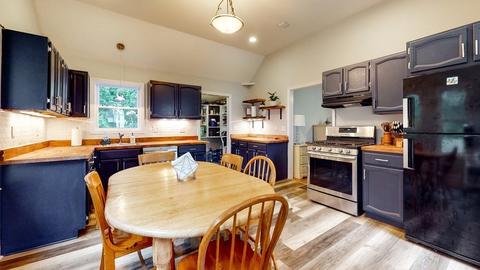 54 Beech, Walpole, MA 02032 photo 9