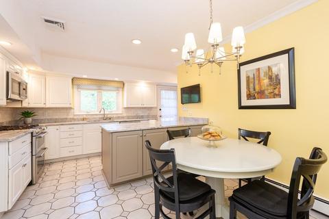 18 Sutton Ave, Salem, MA 01970 photo 14