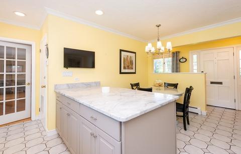 18 Sutton Ave, Salem, MA 01970 photo 12