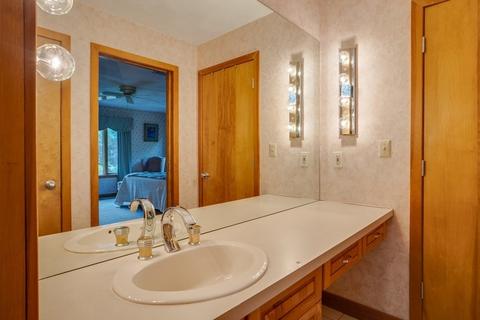 111 Jackman St, Georgetown, MA 01833 photo 30