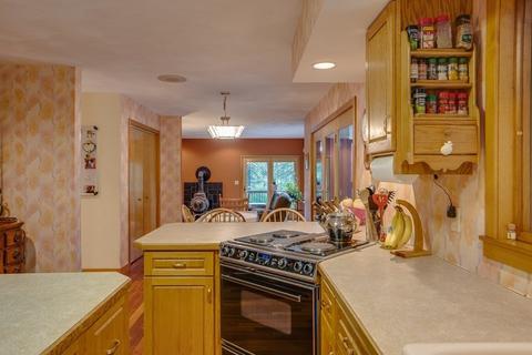 111 Jackman St, Georgetown, MA 01833 photo 14