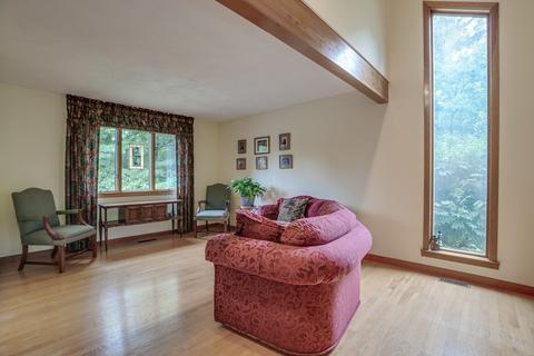 111 Jackman St, Georgetown, MA 01833 photo 8