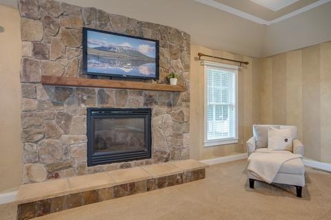 17 Hillside Dr, Georgetown, MA 01833 photo 22