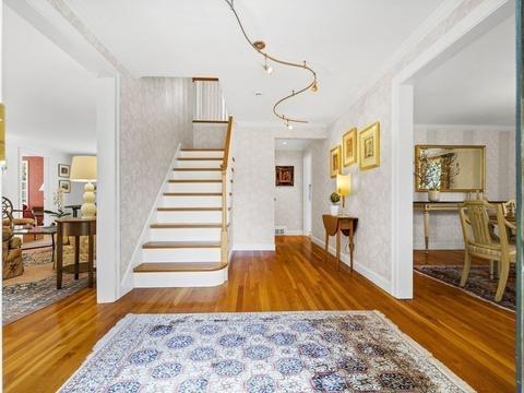 45 Cartwright Rd, Wellesley, MA 02482 photo 3