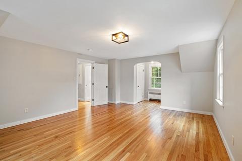 211 Clark St, Worcester, MA 01606 photo 21