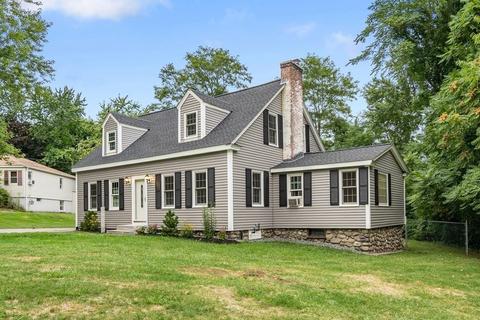 211 Clark St, Worcester, MA 01606 photo 2