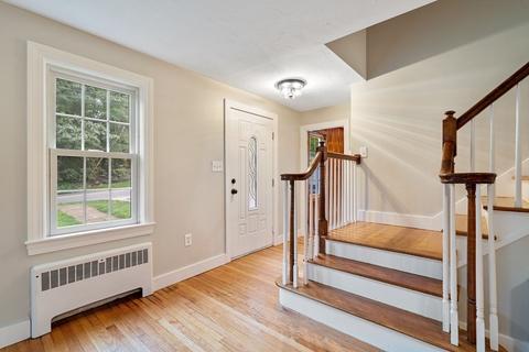211 Clark St, Worcester, MA 01606 photo 9