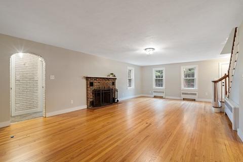 211 Clark St, Worcester, MA 01606 photo 11