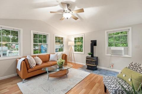 10 Birch Rd, Reading, MA 01867 photo 11