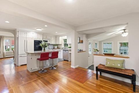 10 Birch Rd, Reading, MA 01867 photo 9