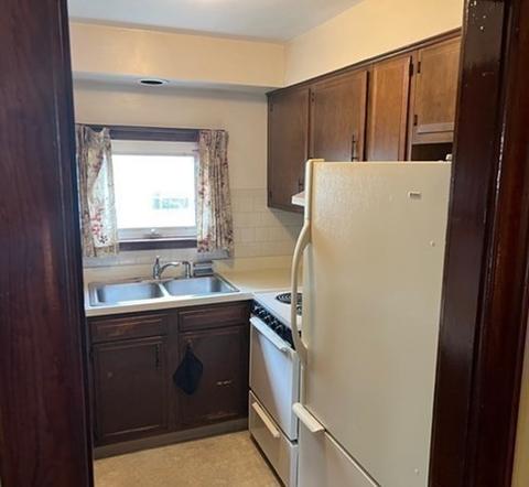 57 Mott St, Fall River, MA 02721 photo 5