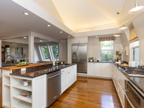 19 Centre St #6, Cambridge, MA 02139 photo 10