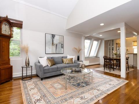 19 Centre St #6, Cambridge, MA 02139 photo 3