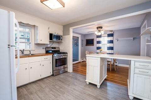 50 Lancaster Rd, Dedham, MA 02026 photo 13