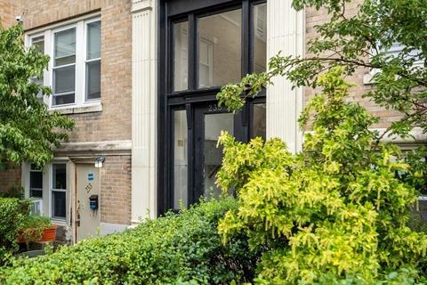 233 Freeman St #3, Brookline, MA 02446 photo 2