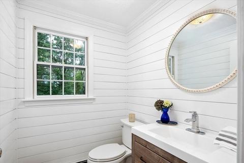 7 Del Prete Dr, Hingham, MA 02043 photo 8
