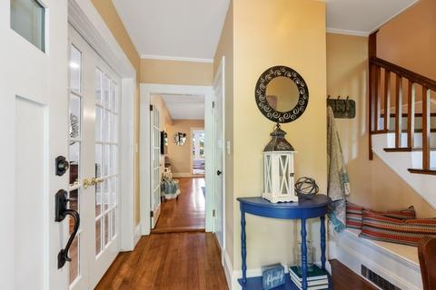 12 Thorndike St, Reading, MA 01867 photo 5