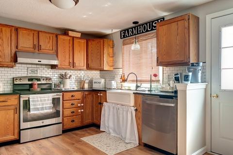 605 School St, Webster, MA 01570 photo 7