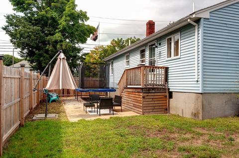 605 School St, Webster, MA 01570 photo 4