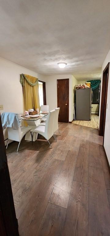 7 Gilmore St, Chicopee, MA 01013 photo 4