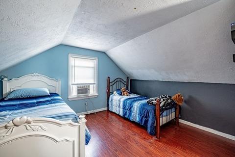 1247 Page Blvd, Springfield, MA 01104 photo 21