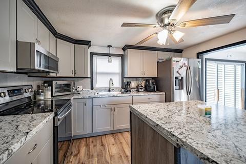 1247 Page Blvd, Springfield, MA 01104 photo 6