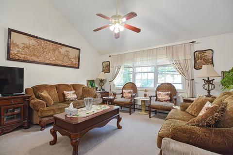 68 Bowker, Worcester, MA 01604 photo 3