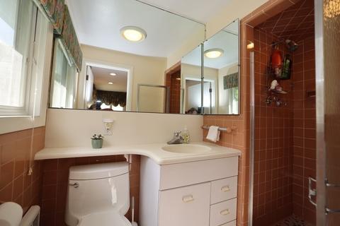 151 Woodbine Cir, Needham, MA 02492 photo 8