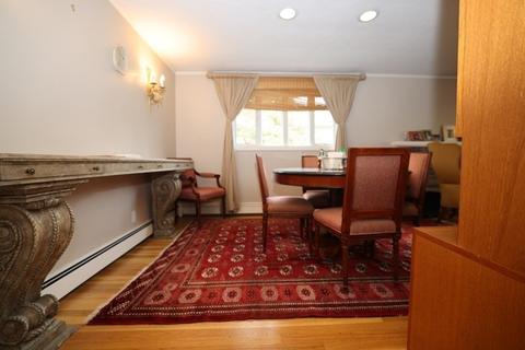 151 Woodbine Cir, Needham, MA 02492 photo 3