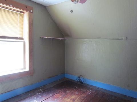 16 Smith Ave, Orange, MA 01364 photo 32