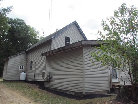 16 Smith Ave, Orange, MA 01364 photo 3