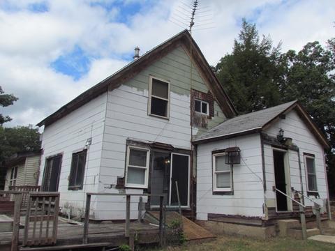16 Smith Ave, Orange, MA 01364 photo 12