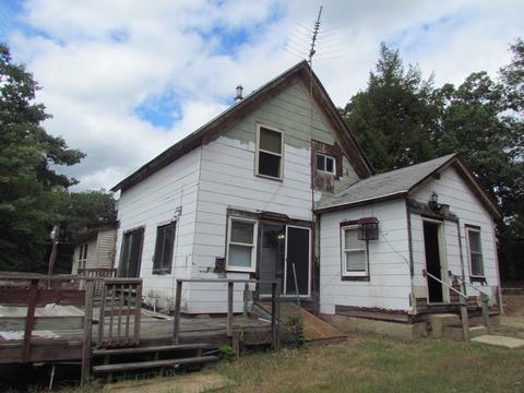 16 Smith Ave, Orange, MA 01364 photo 13