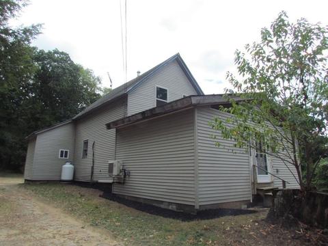 16 Smith Ave, Orange, MA 01364 photo 4