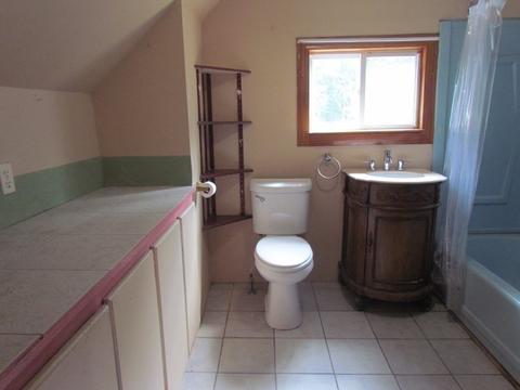 16 Smith Ave, Orange, MA 01364 photo 28