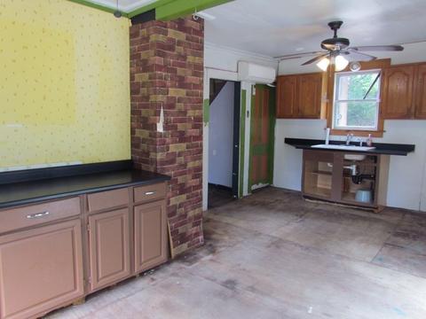 16 Smith Ave, Orange, MA 01364 photo 22