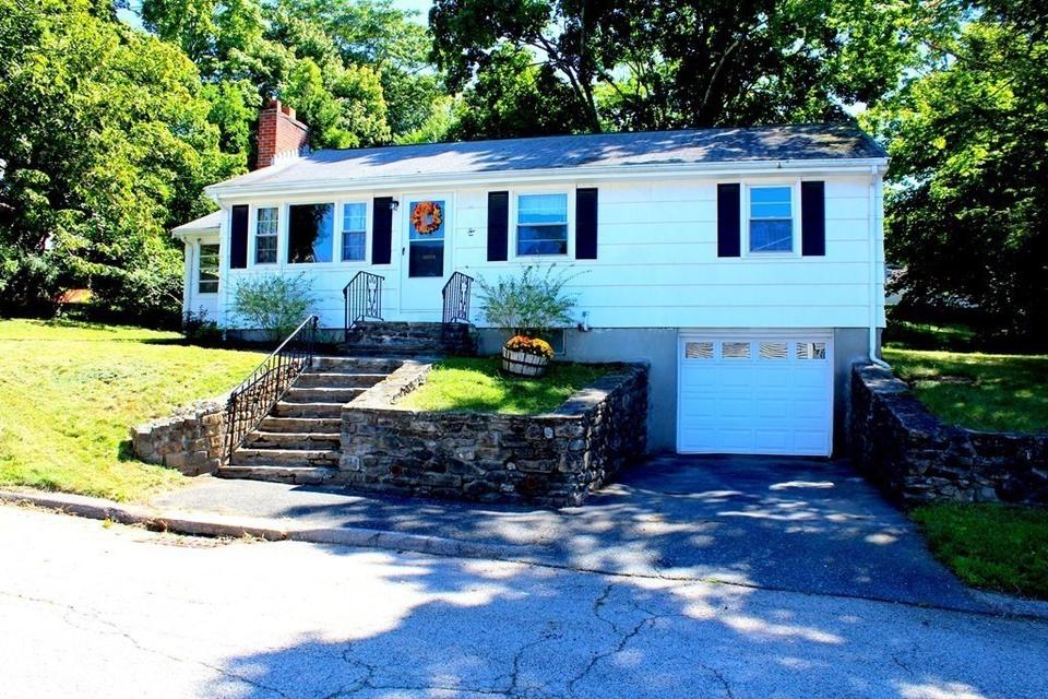 2 Greenbush Rd, Worcester, MA 01604 32 Photos Movoto