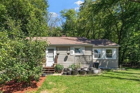 109 Minebrook Rd, Webster, MA 01570 photo 2