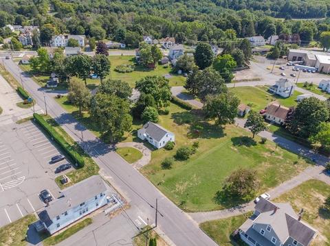 24 Marjorie St, Ware, MA 01082 photo 3