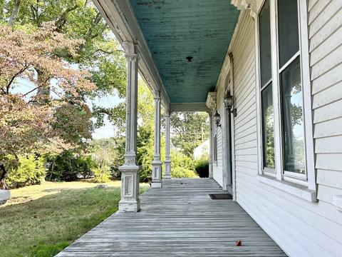 2123 Highland Ave, Fall River, MA 02720 photo 5