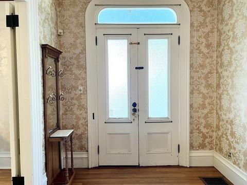 2123 Highland Ave, Fall River, MA 02720 photo 8