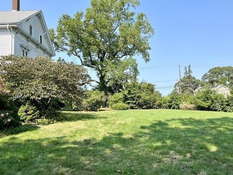 2123 Highland Ave, Fall River, MA 02720 photo 3